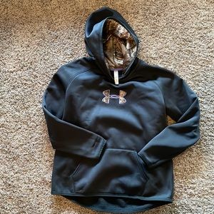 Under Armour girls hoodie